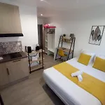 Διαμέρισμα Raphaelle #5 Centre Avec Parking